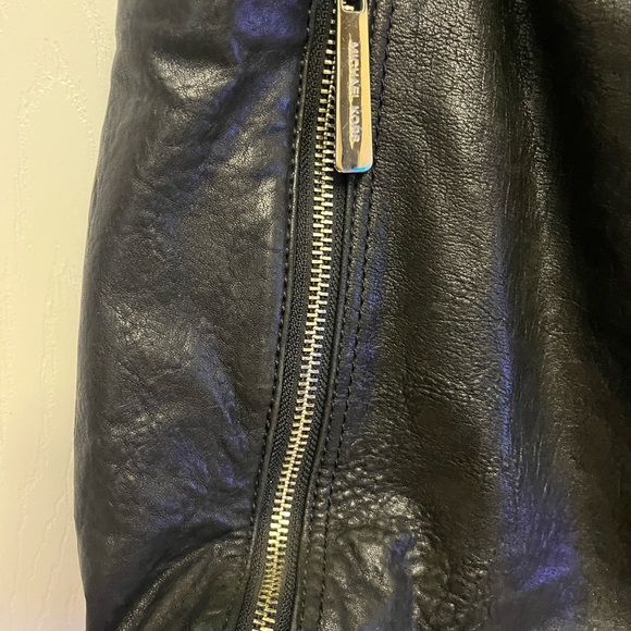 Michael Kors Black Shoulder Bag with Zipper Accents - leather. - Picture 3 of 5